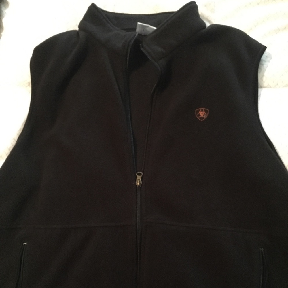 Men’s Ariat vest